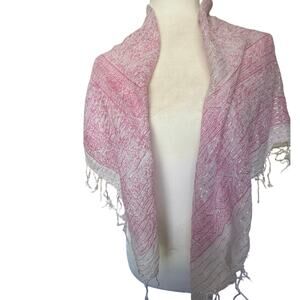 SCARF pink square 38x38" thin with string fringes silver thread